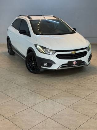 CHEVROLET ONIX 1.4 MPFI ACTIV 8V FLEX 4P AUTOMÁTICO